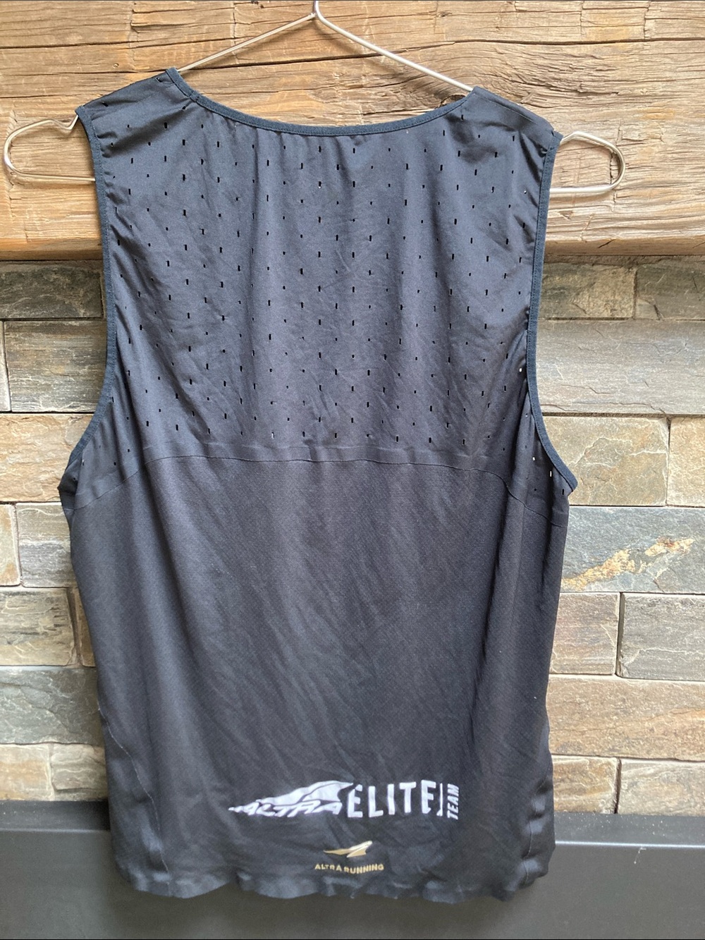 Altra Running Singlet 2.0 - Picture 2 of 4